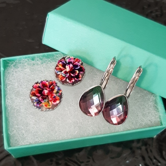 🩷💙 Like to be notified when I'm LIVE 🩷💙 - Picture 11 of 15